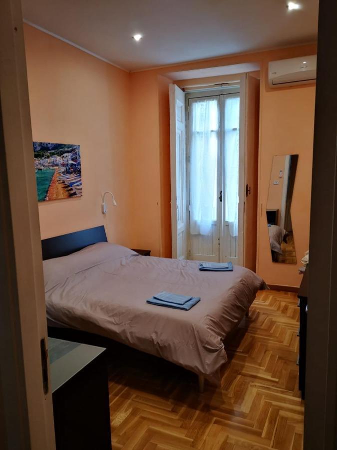 Casa Cupiello Via Chiaia - Casa Vacanze Ad Uso Esclusivo 나폴리 외부 사진